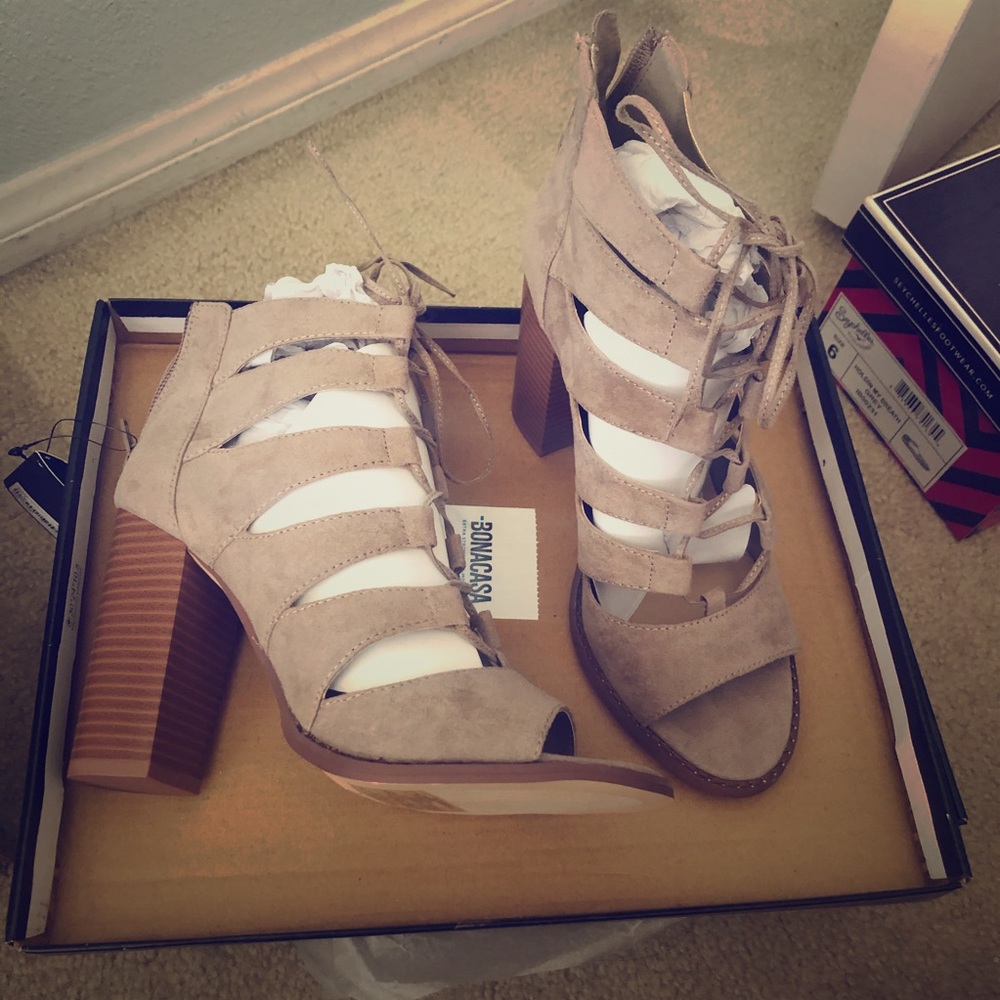 Forever 21 Taupe Heels